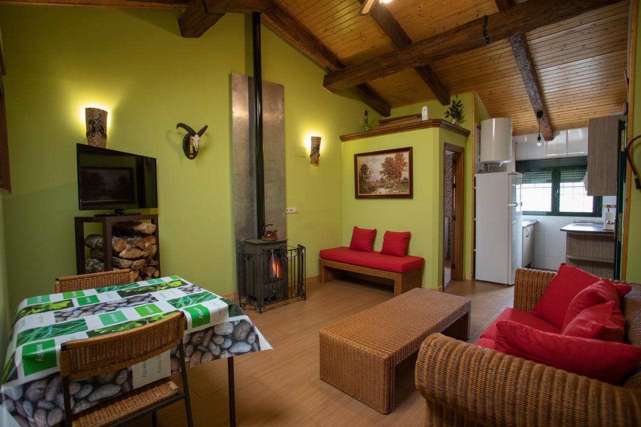 Alojamiento Turistico "El Torreon" Guest House Fresneda de la Sierra Bagian luar foto