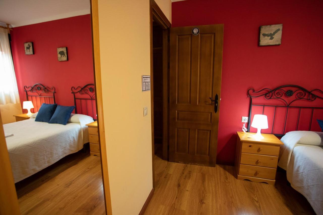 Alojamiento Turistico "El Torreon" Guest House Fresneda de la Sierra Bagian luar foto