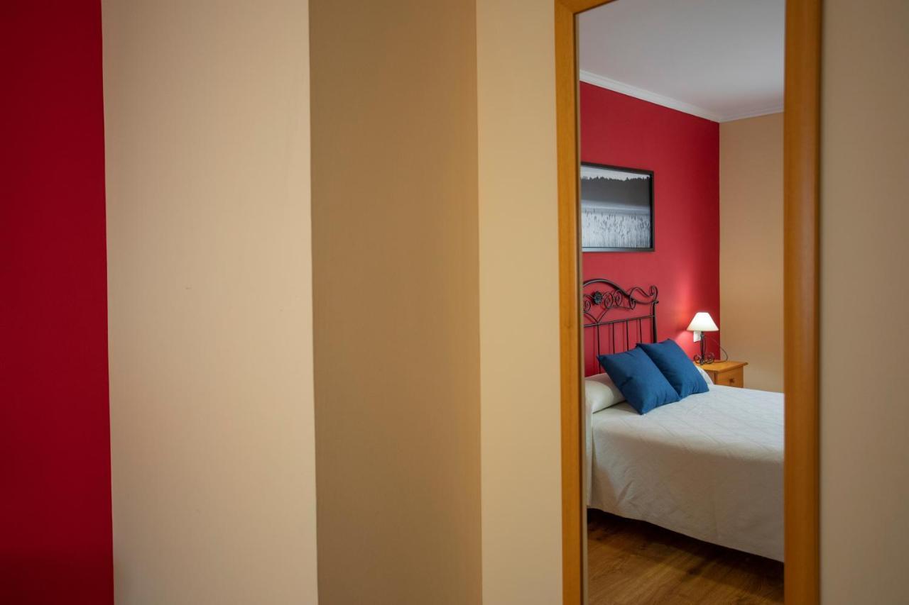 Alojamiento Turistico "El Torreon" Guest House Fresneda de la Sierra Bagian luar foto